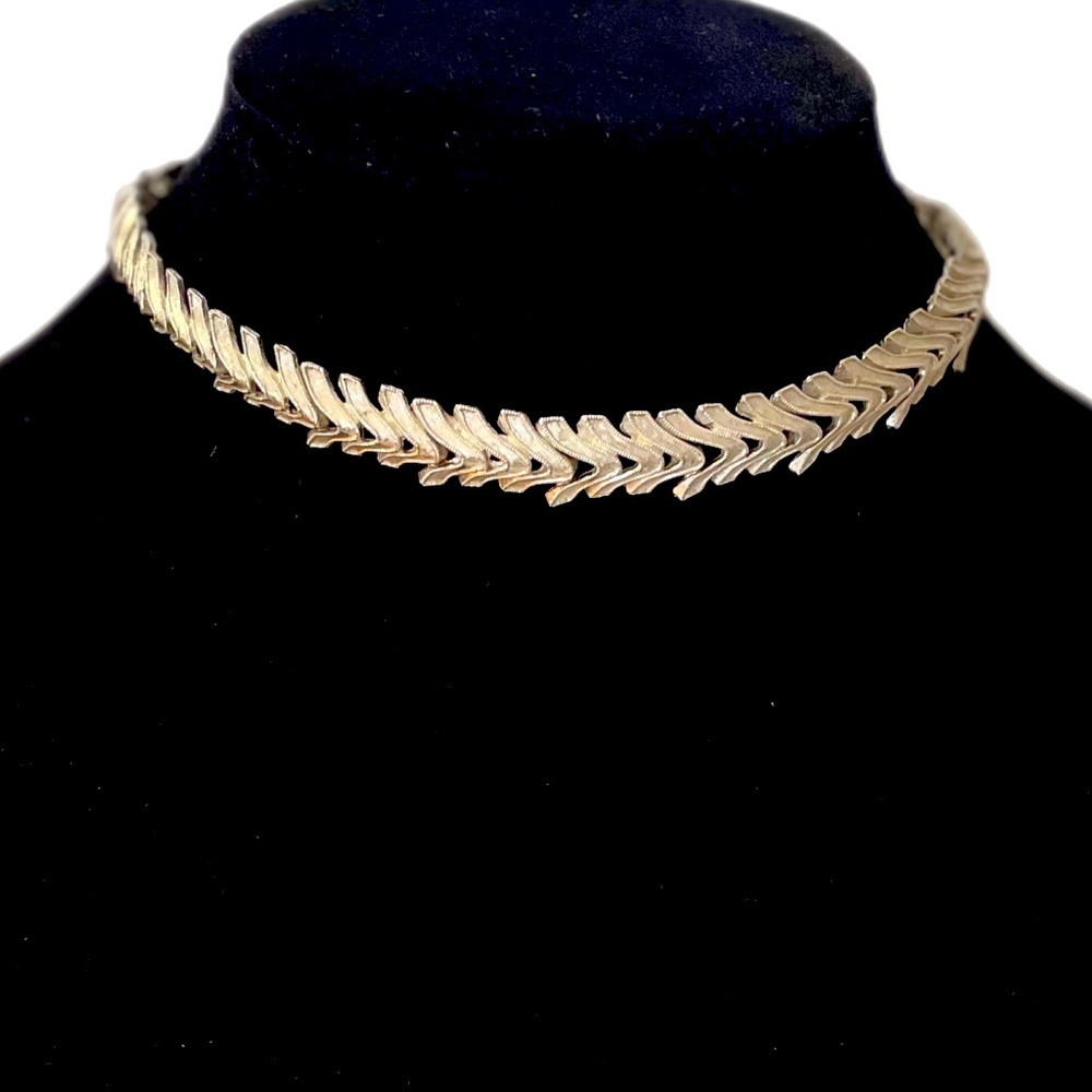 Fancy Silver Link Vintage 1980s